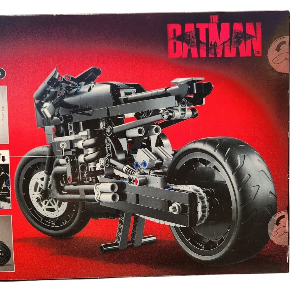 NEW LEGO Technic Batman BATCYCLE Set 42155 Motorcycle Collectible Toy Model Buil - Picture 15 of 15
